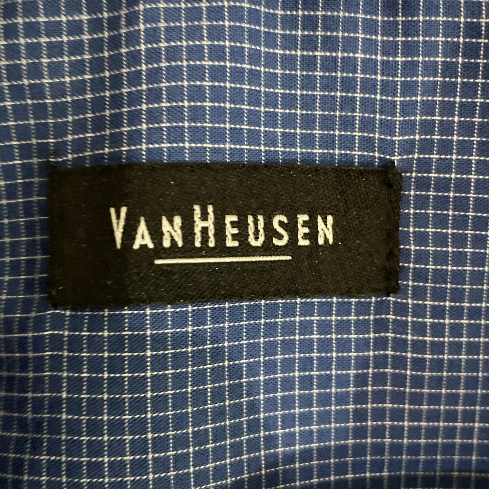BuySell | Van Heusen Button Down Short Sleeve XL Shirt Top M